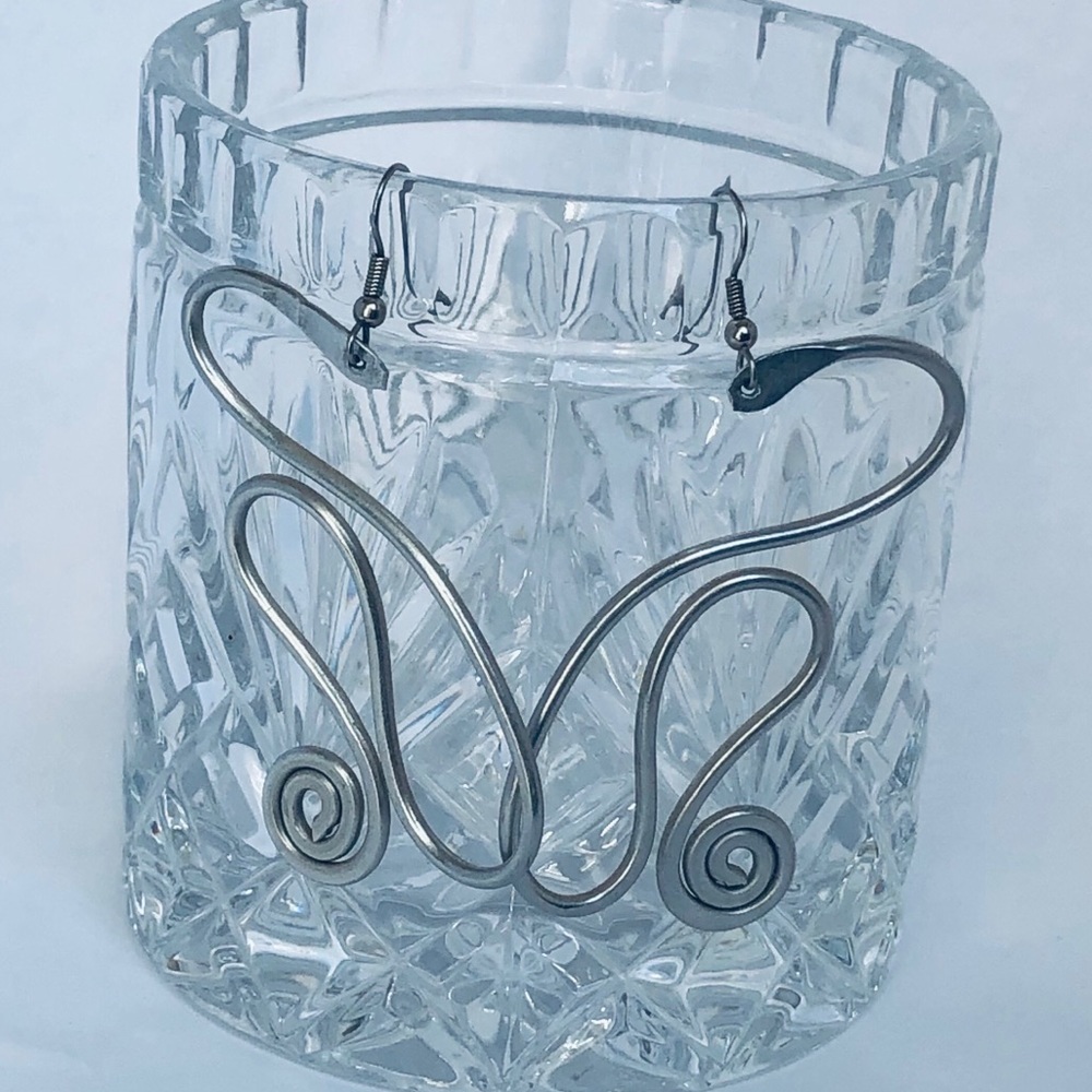 Super Lightweight handmade earrings! These are such a light statement piece!